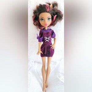 MONSTER HIGH- CLAWDEEN WOLF Doll